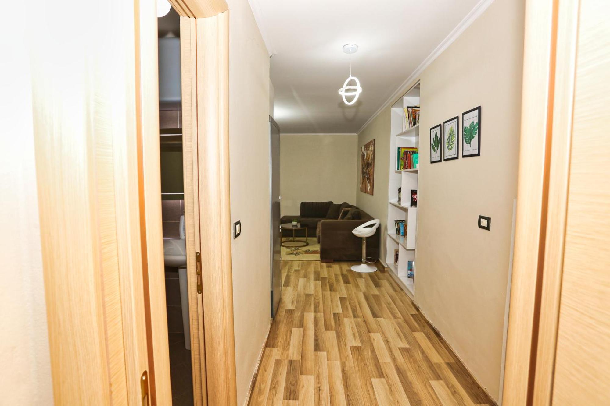 R&B City Center Apartment Tirana Exterior photo