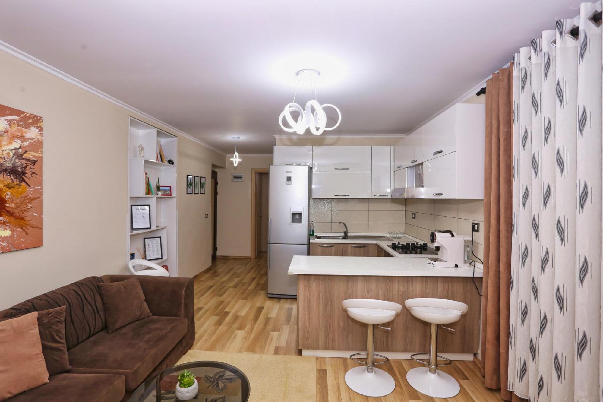 R&B City Center Apartment Tirana Exterior photo