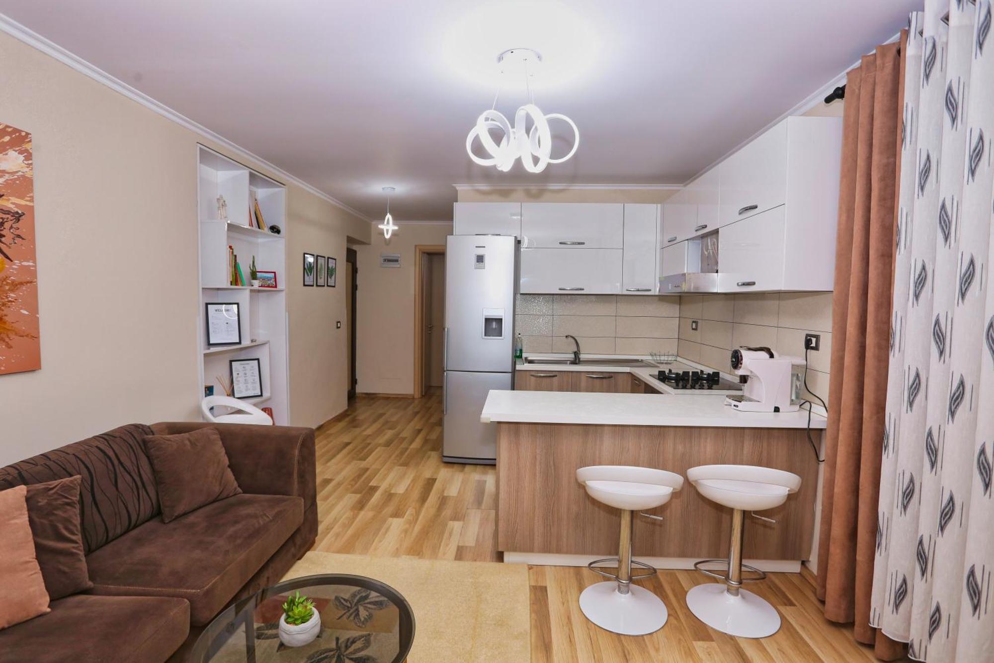 R&B City Center Apartment Tirana Exterior photo