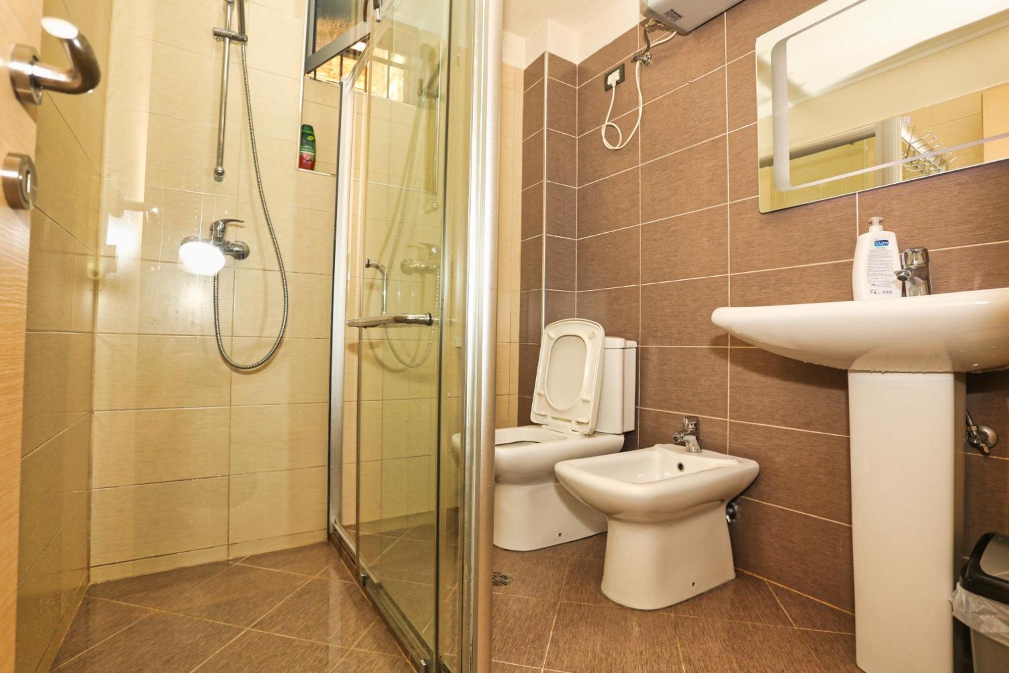 R&B City Center Apartment Tirana Exterior photo